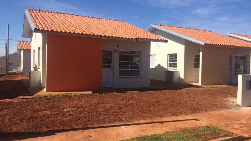 Habitação e CDHU entregam 39 casas em Marinópolis