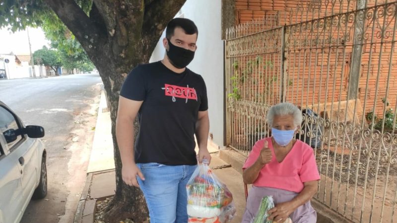 Salgadense doa cestas básicas para famílias carentes com prêmio do Saúde Cap