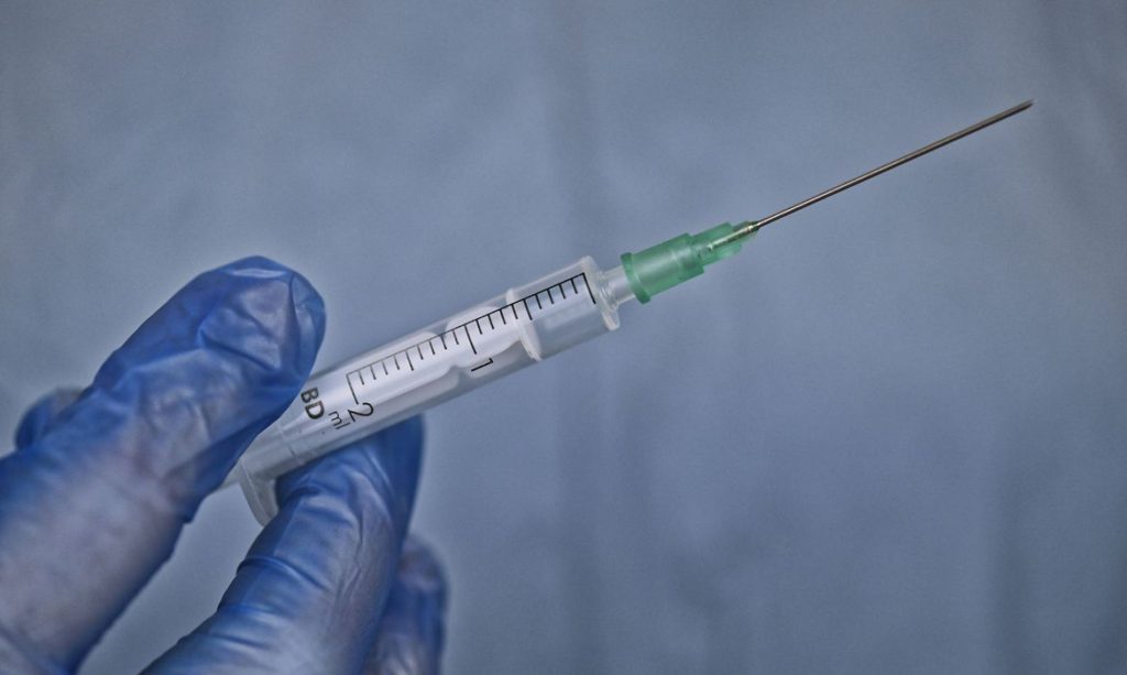 Vacinação começará ao mesmo tempo em todos os estados, diz ministério