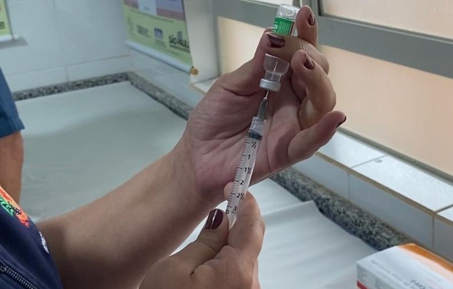Pessoas de 55 à 59 anos começam a receber vacina em Aracanguá